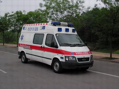 乐安县救护车护送